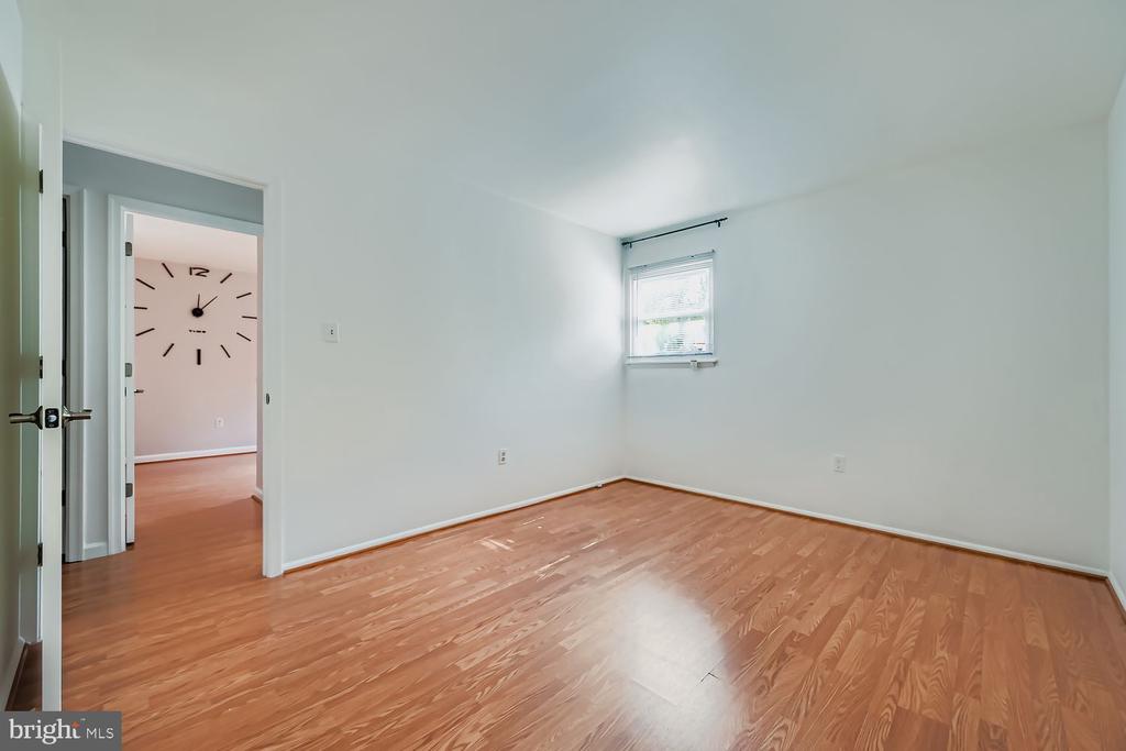 231 CANDYTUFT ROAD