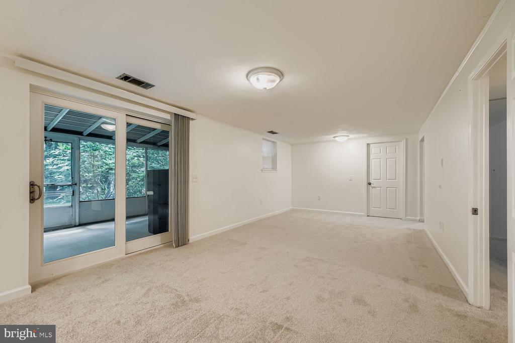 231 CANDYTUFT ROAD