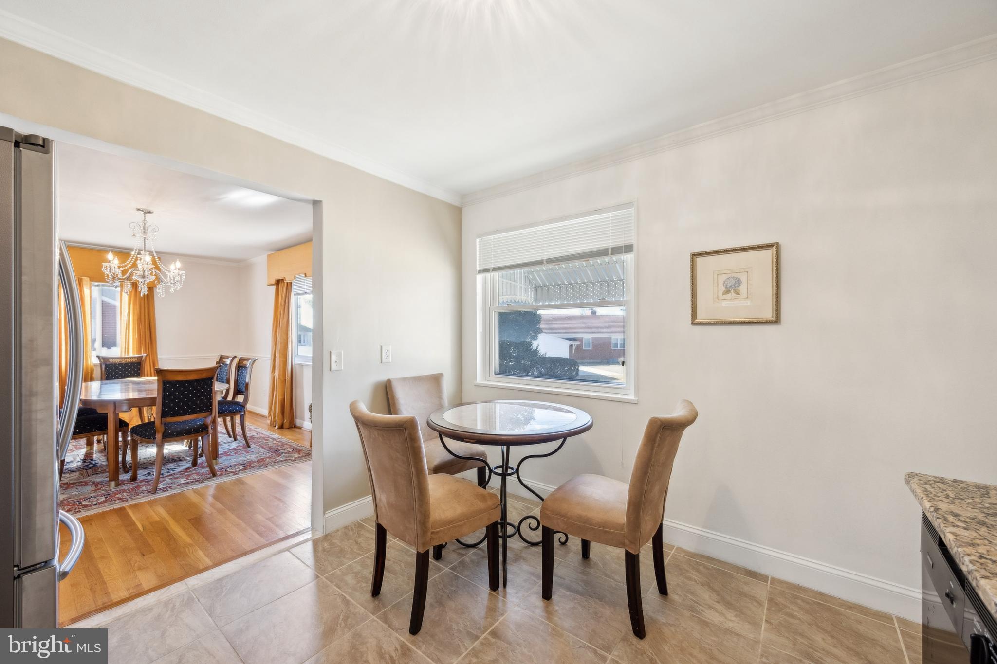 6 E AYLESBURY ROAD