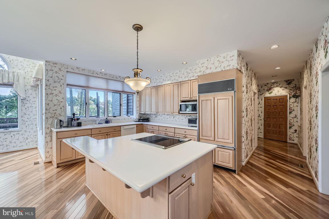 12524 VALLEY PINES DRIVE