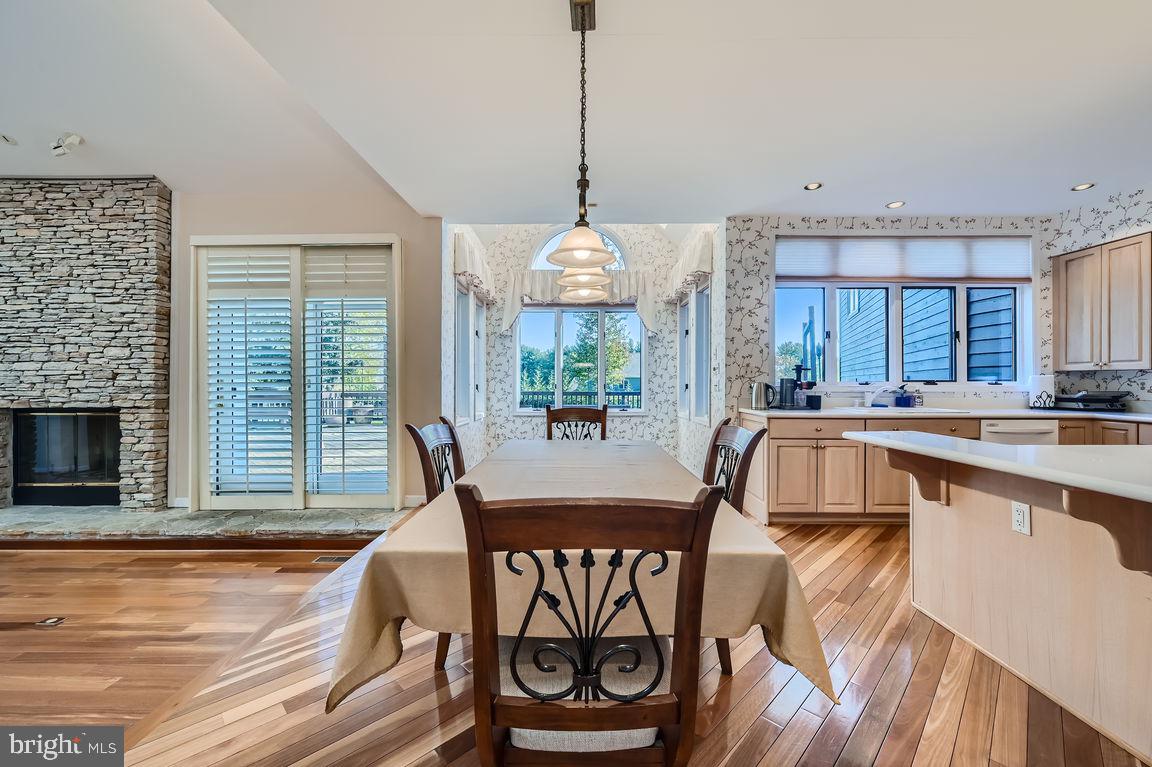 12524 VALLEY PINES DRIVE