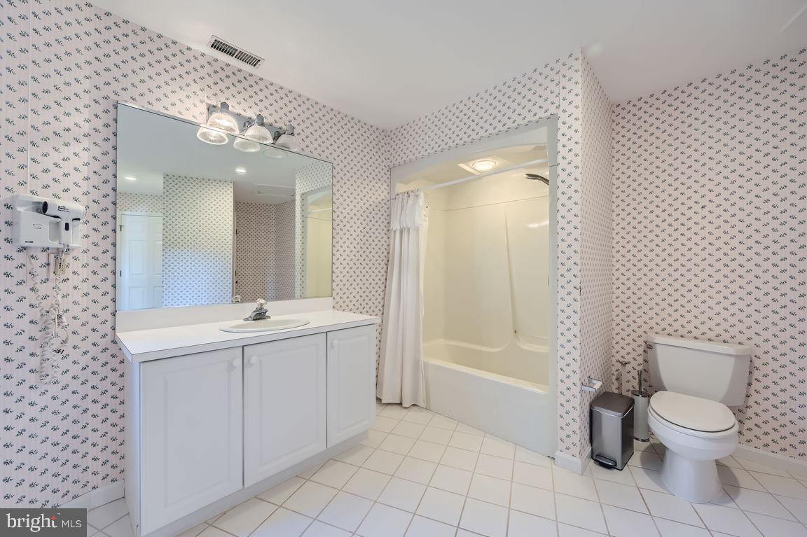 12524 VALLEY PINES DRIVE