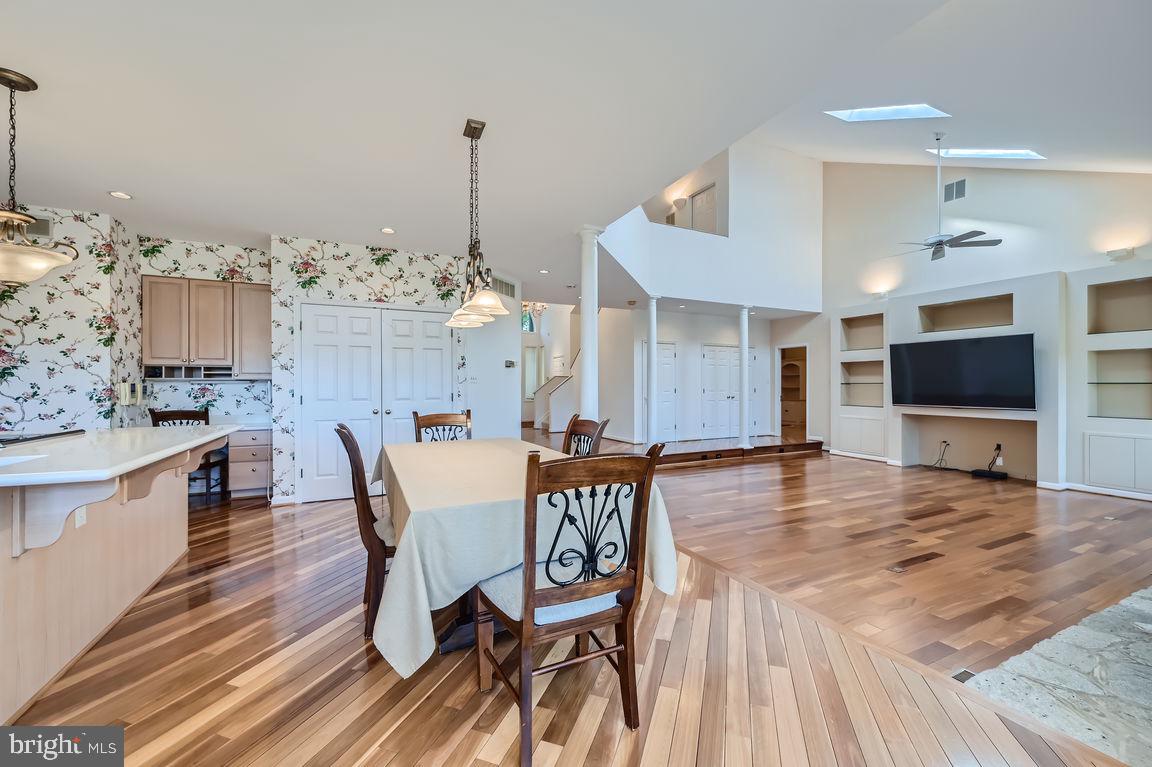 12524 VALLEY PINES DRIVE