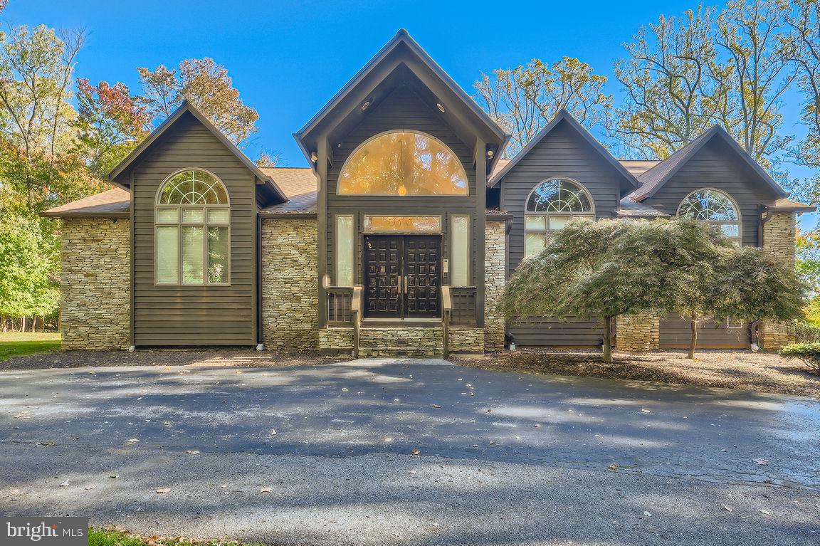 12524 VALLEY PINES DRIVE