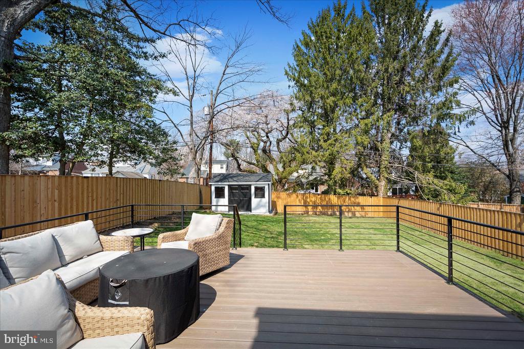 510 OVERCREST ROAD