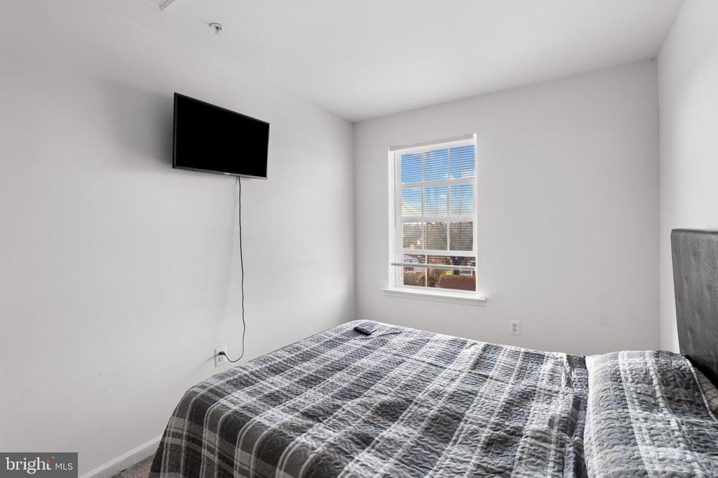8853 DELEGGE ROAD