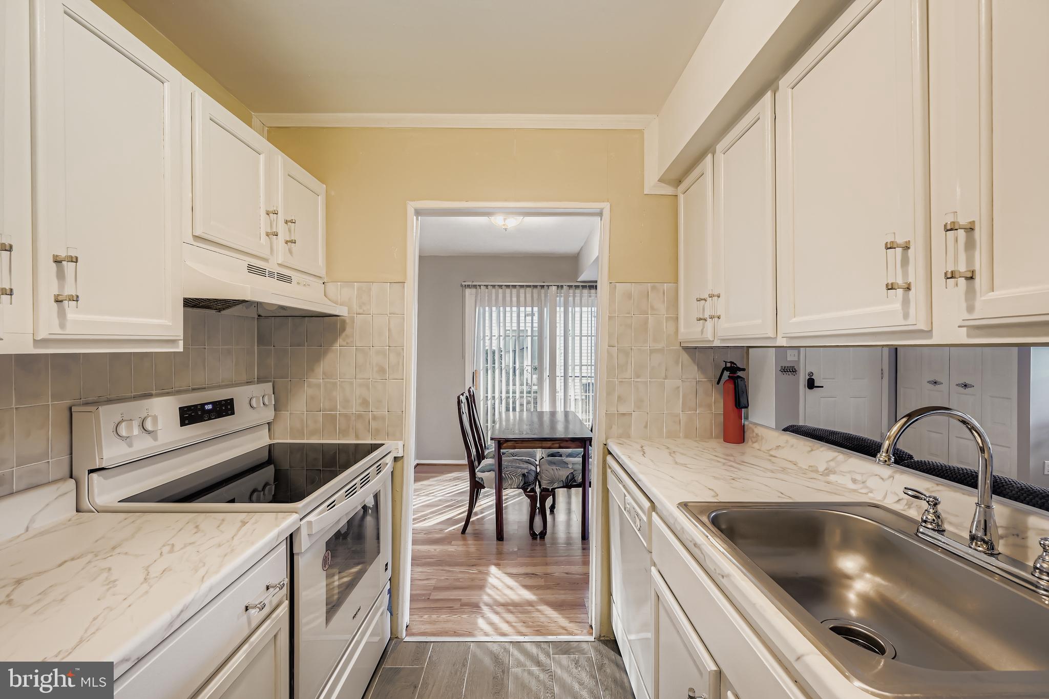 125 HAMMERSHIRE C