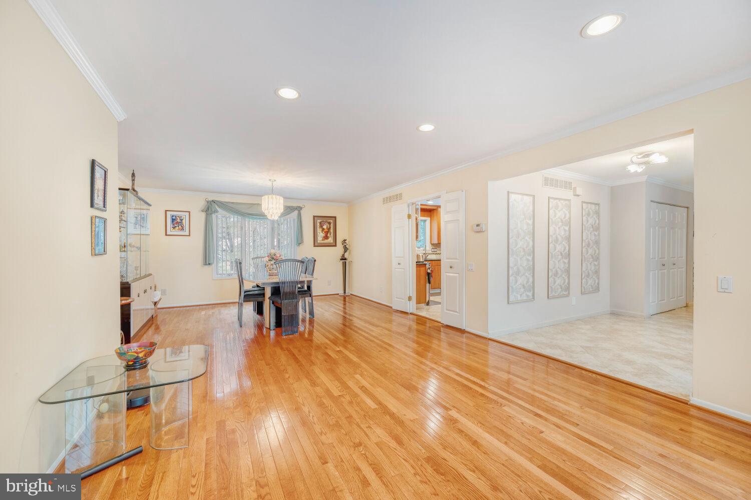 3724 ASHLEY WAY