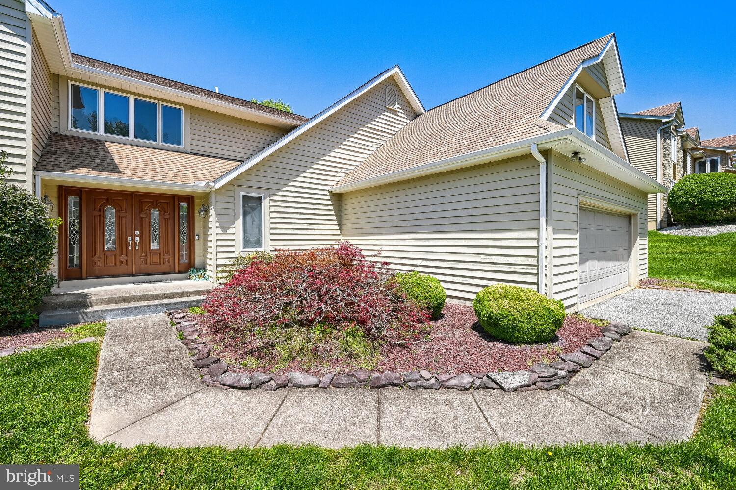 3724 ASHLEY WAY
