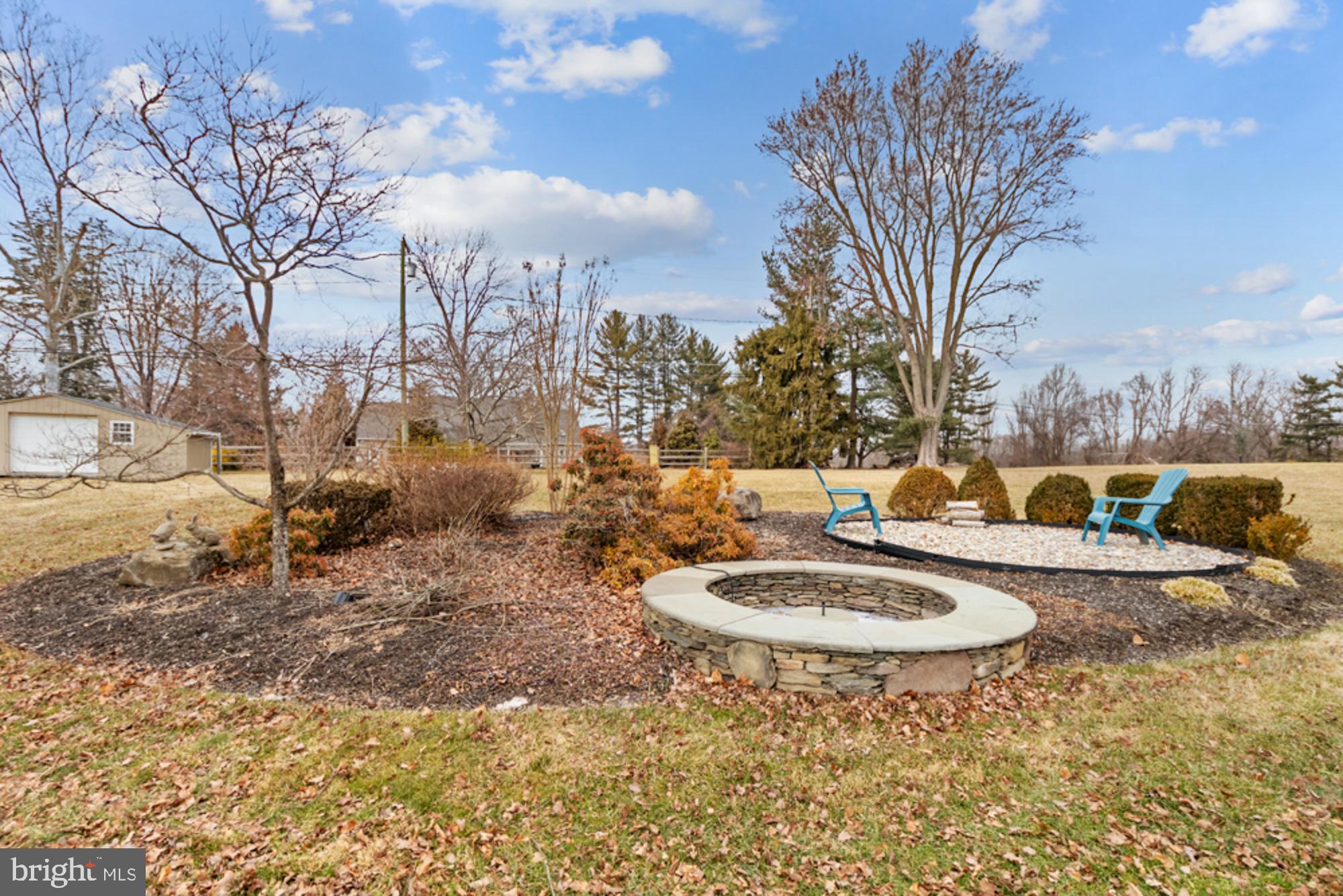 2414 STANWICK ROAD