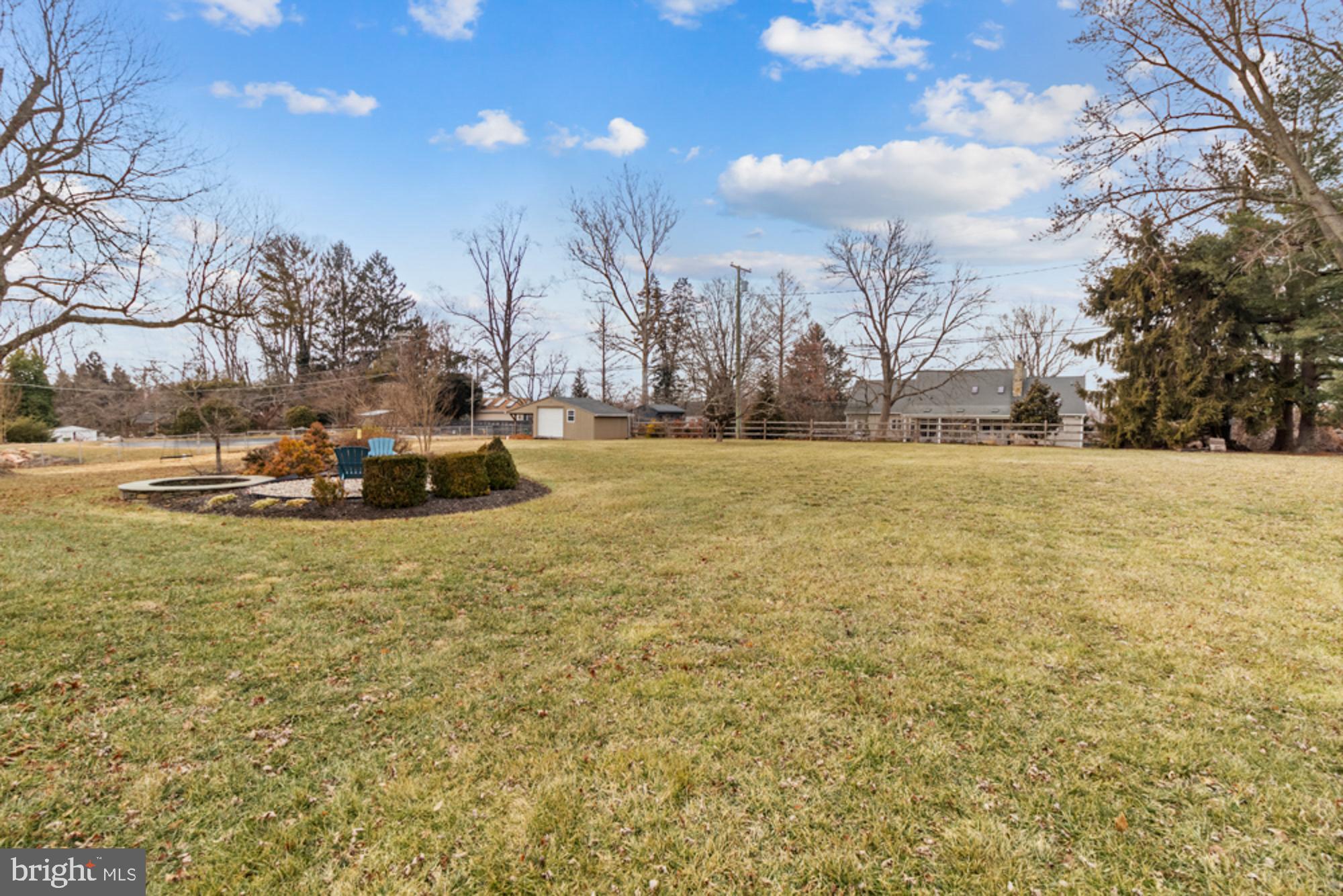 2414 STANWICK ROAD
