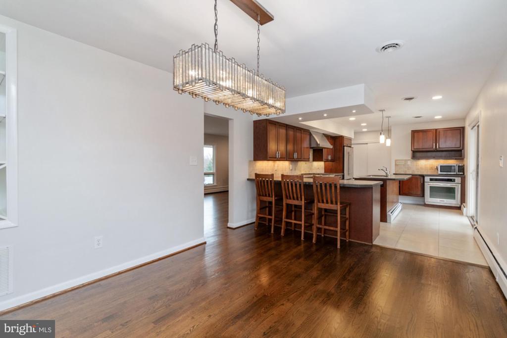 2414 STANWICK ROAD