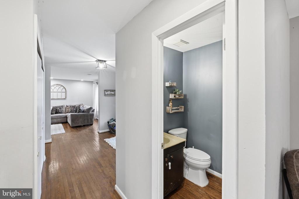 3413 ENGLEMEADE