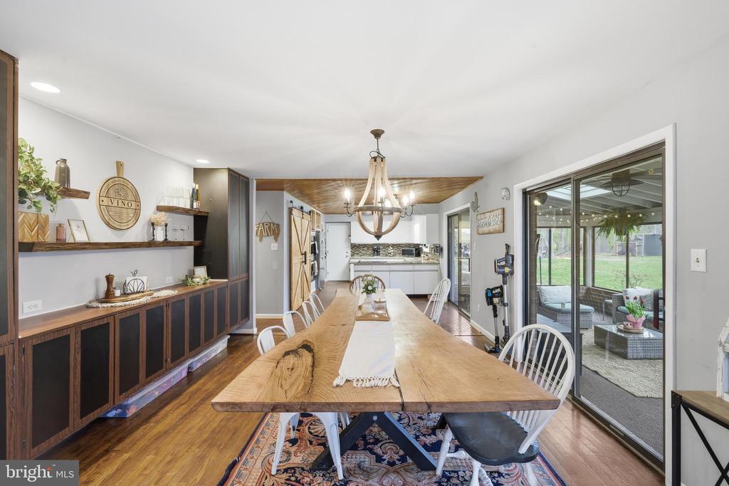 3413 ENGLEMEADE