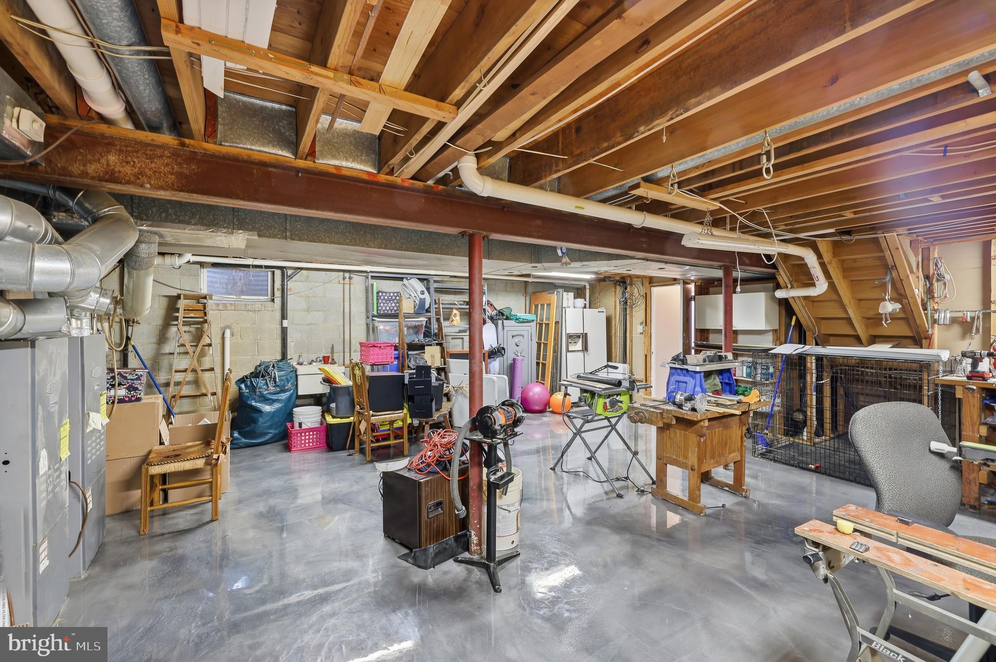 3413 ENGLEMEADE