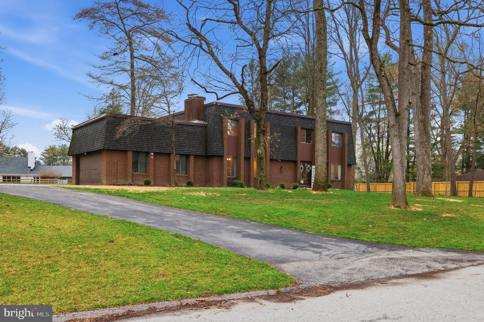 3413 ENGLEMEADE