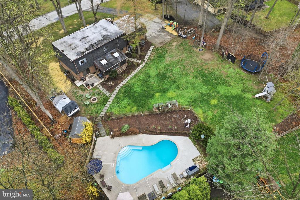 3413 ENGLEMEADE