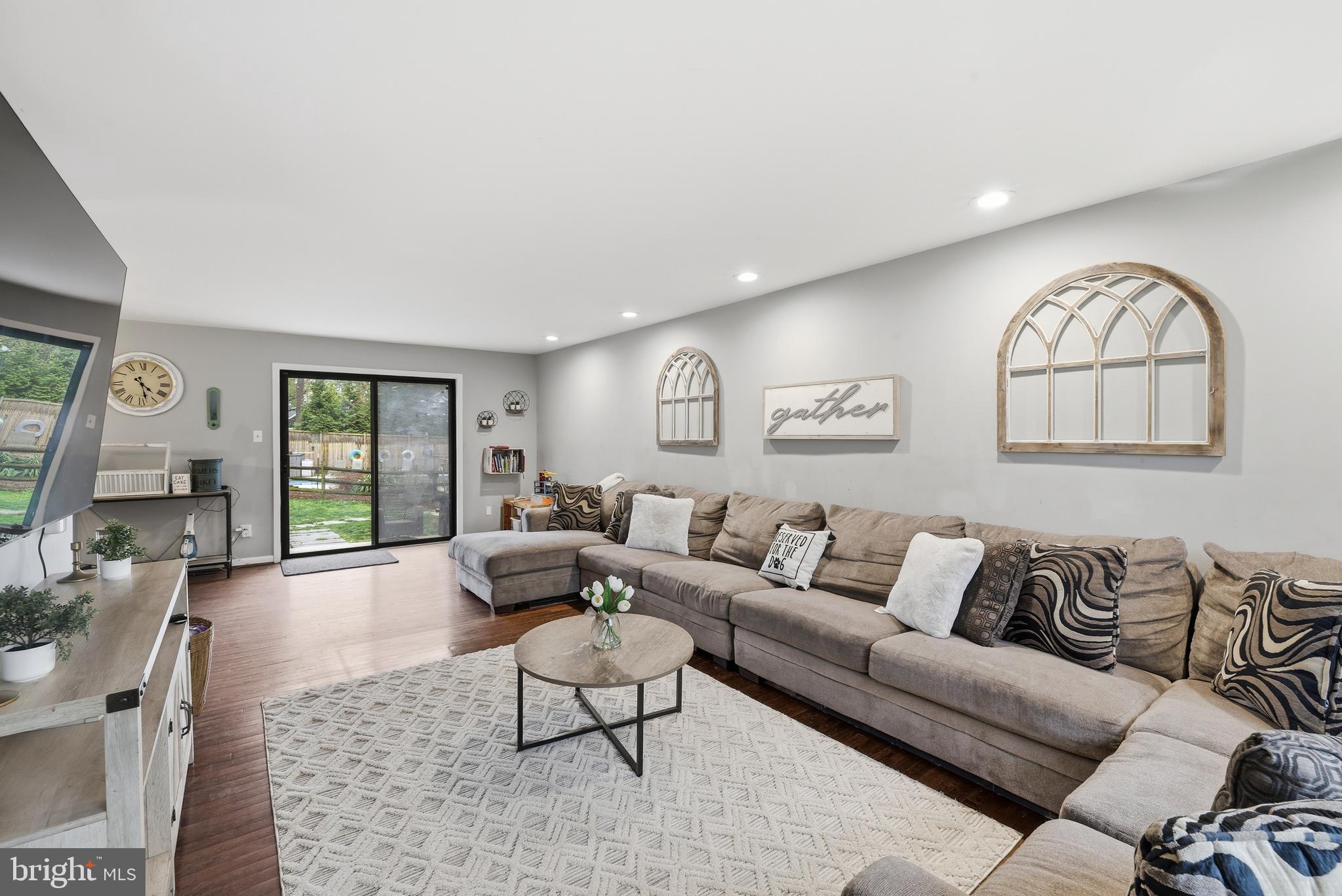 3413 ENGLEMEADE