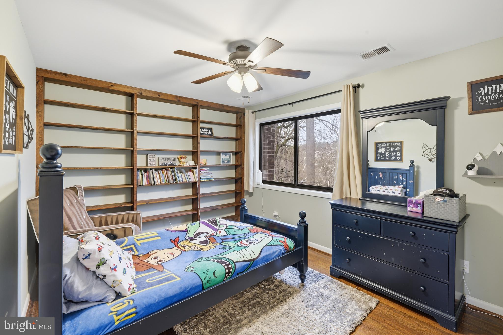 3413 ENGLEMEADE