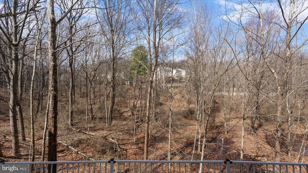 5006 HOLLINGTON DRIVE