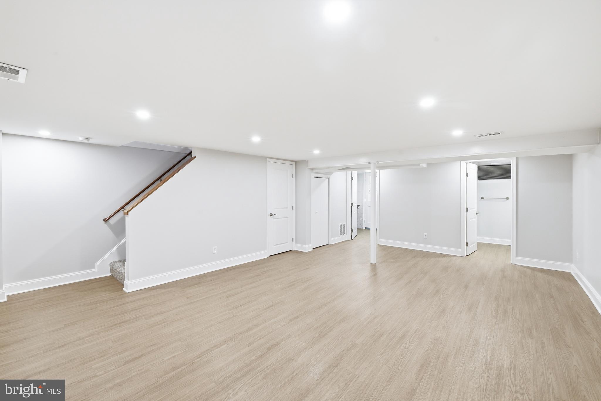 8129 KIRKWALL COURT