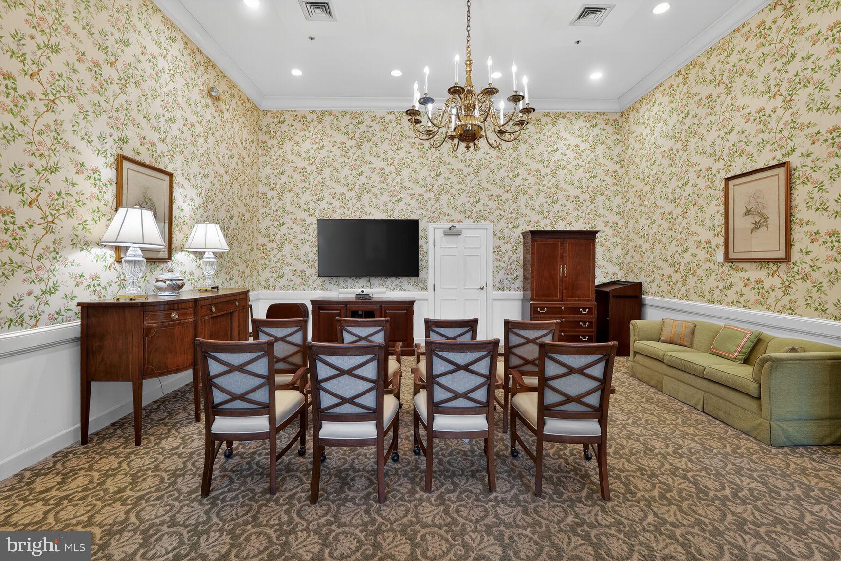 614 BRIGHTWOOD CLUB DRIVE 614