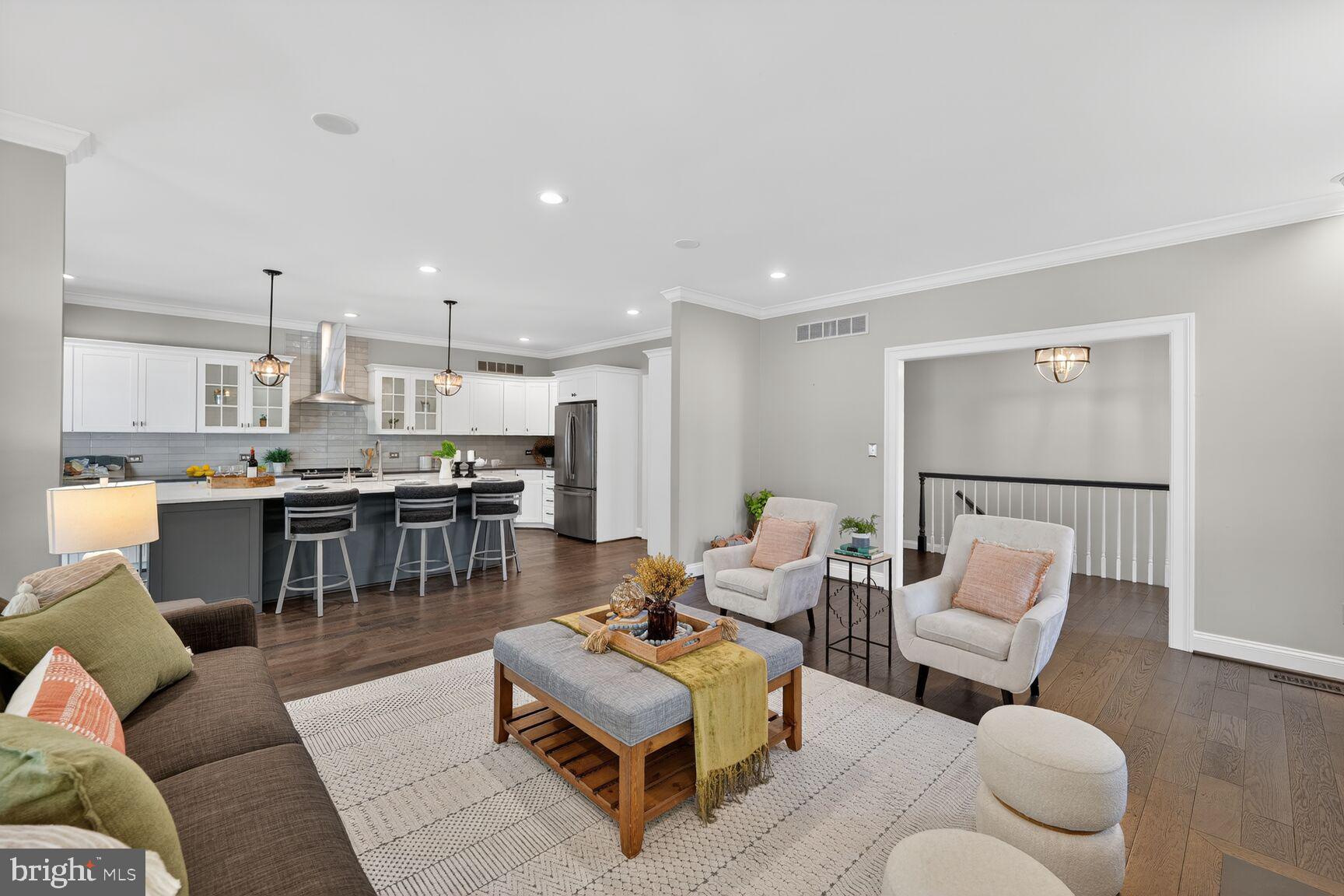 614 BRIGHTWOOD CLUB DRIVE 614
