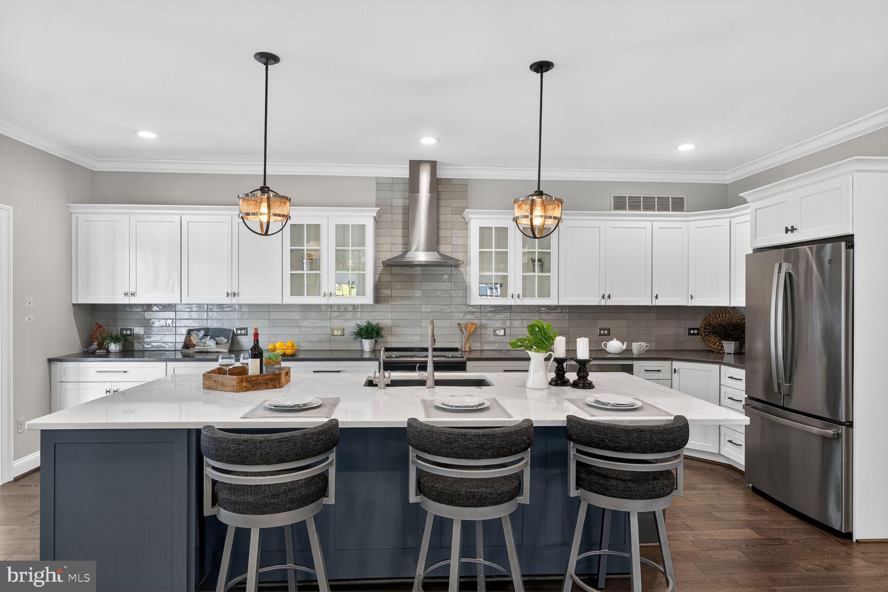 614 BRIGHTWOOD CLUB DRIVE 614