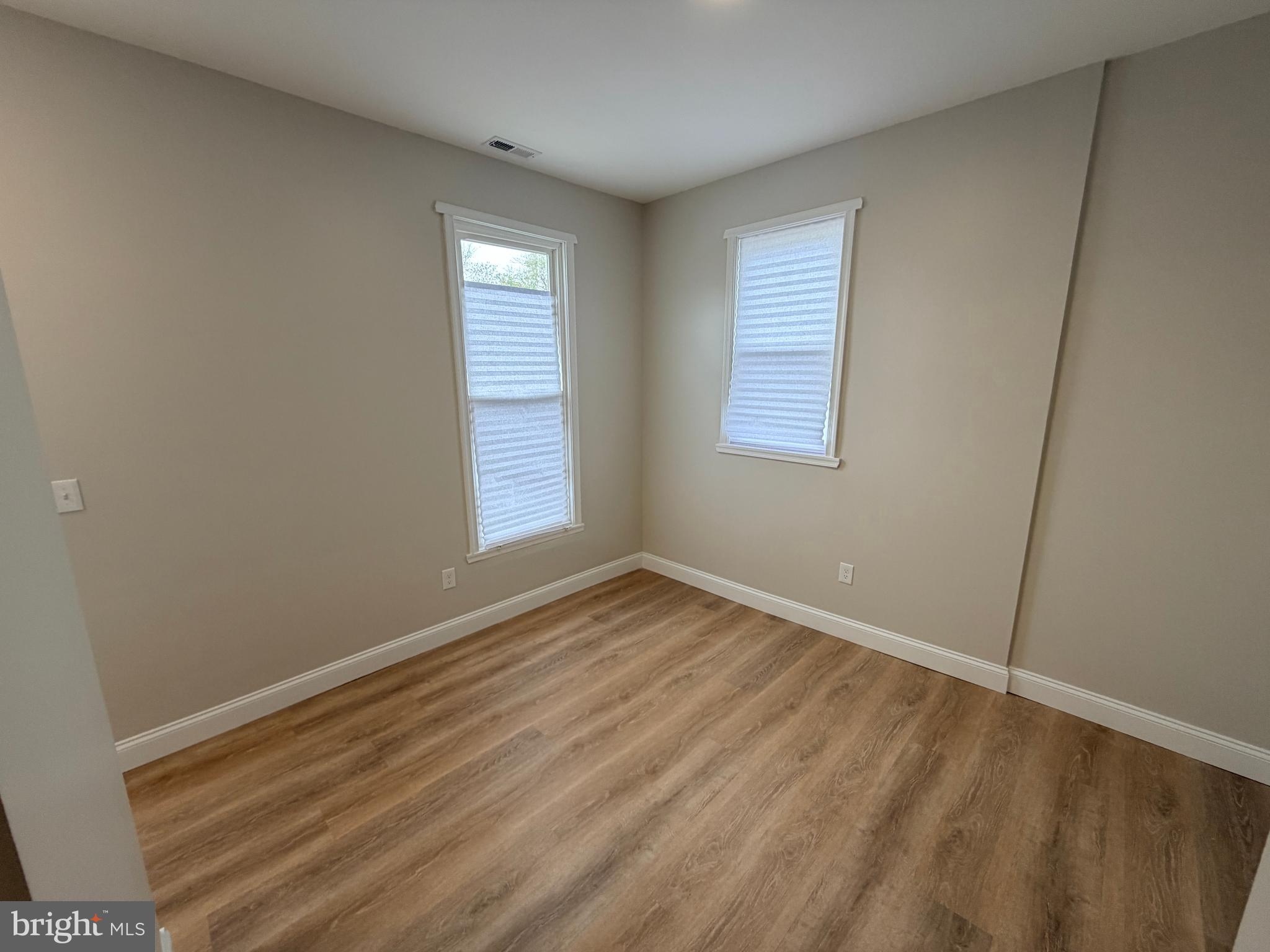 3 E OVERLEA AVENUE 2