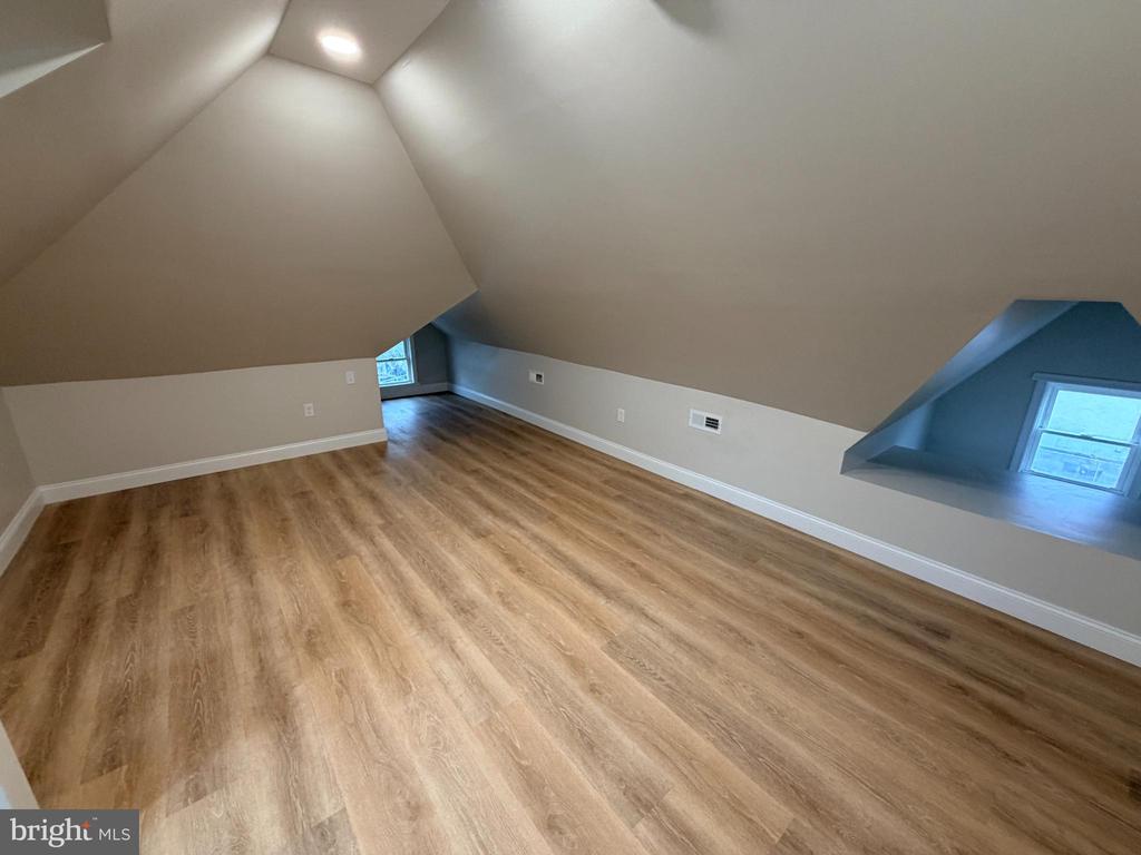 3 E OVERLEA AVENUE 1