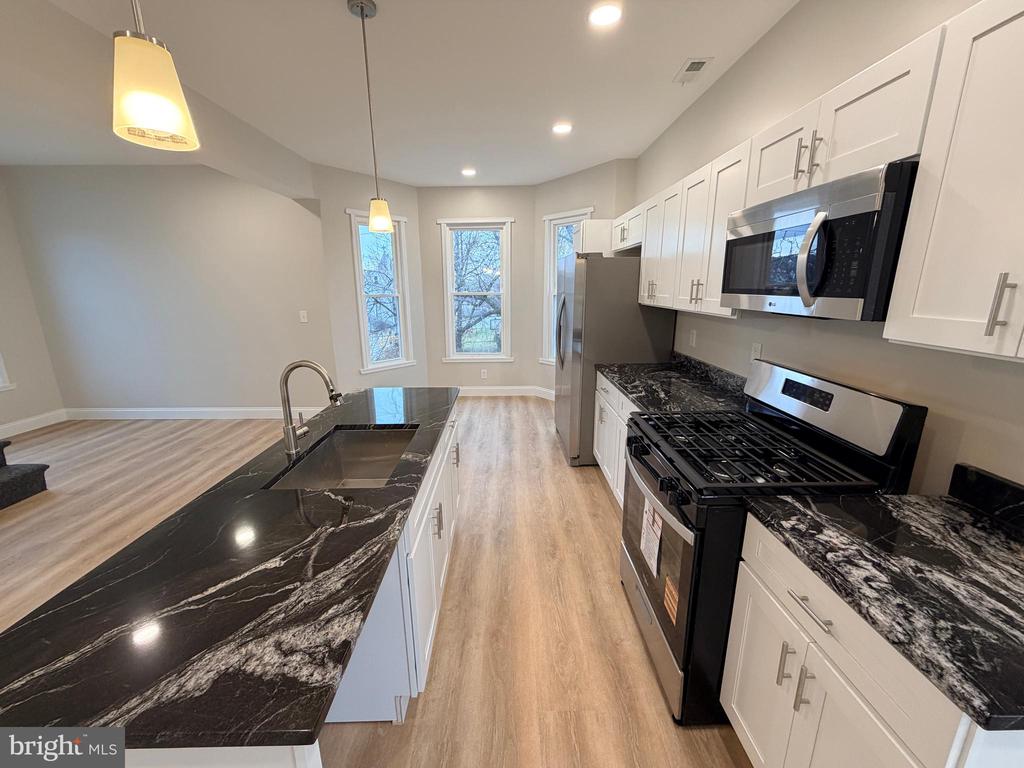 3 E OVERLEA AVENUE 1