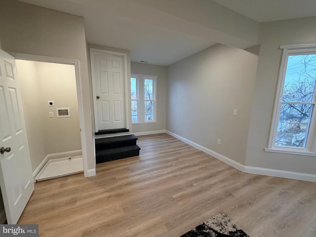3 E OVERLEA AVENUE 1