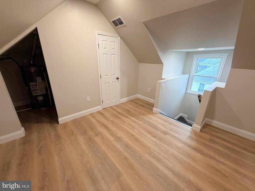 3 E OVERLEA AVENUE 1