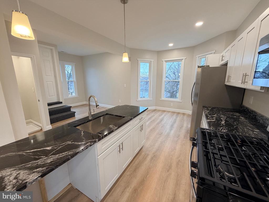 3 E OVERLEA AVENUE 1