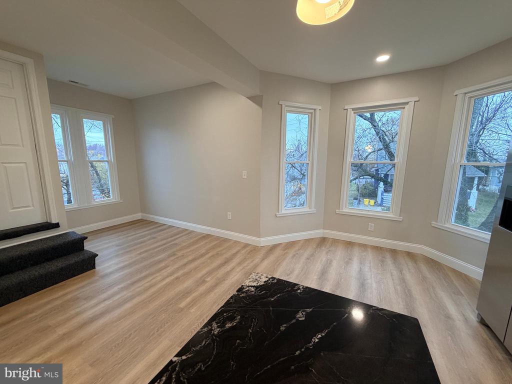 3 E OVERLEA AVENUE 1