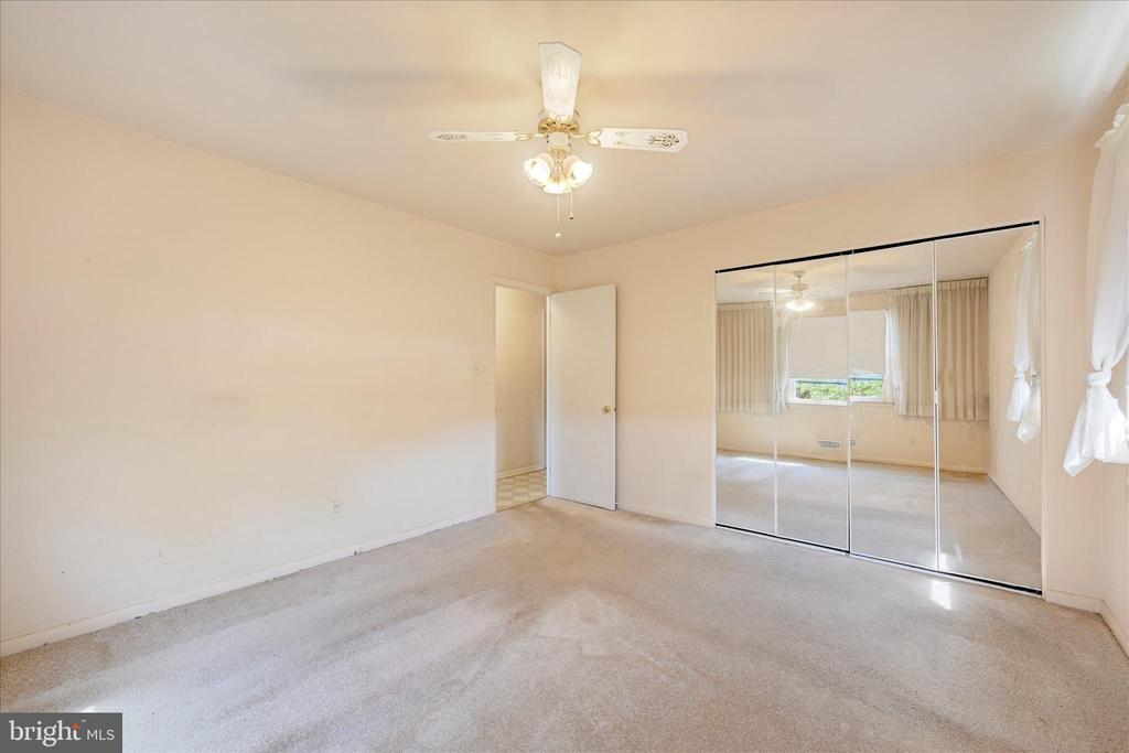 3724 PARKFIELD ROAD
