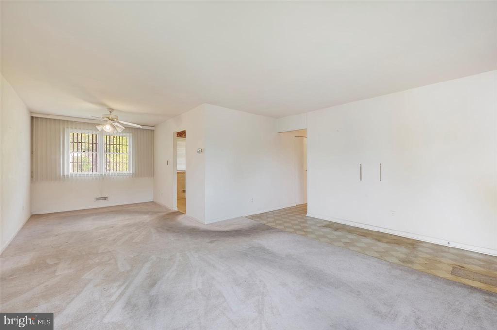 3724 PARKFIELD ROAD