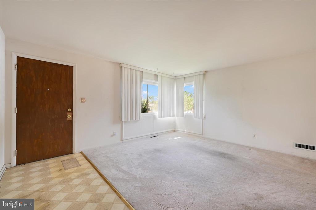 3724 PARKFIELD ROAD