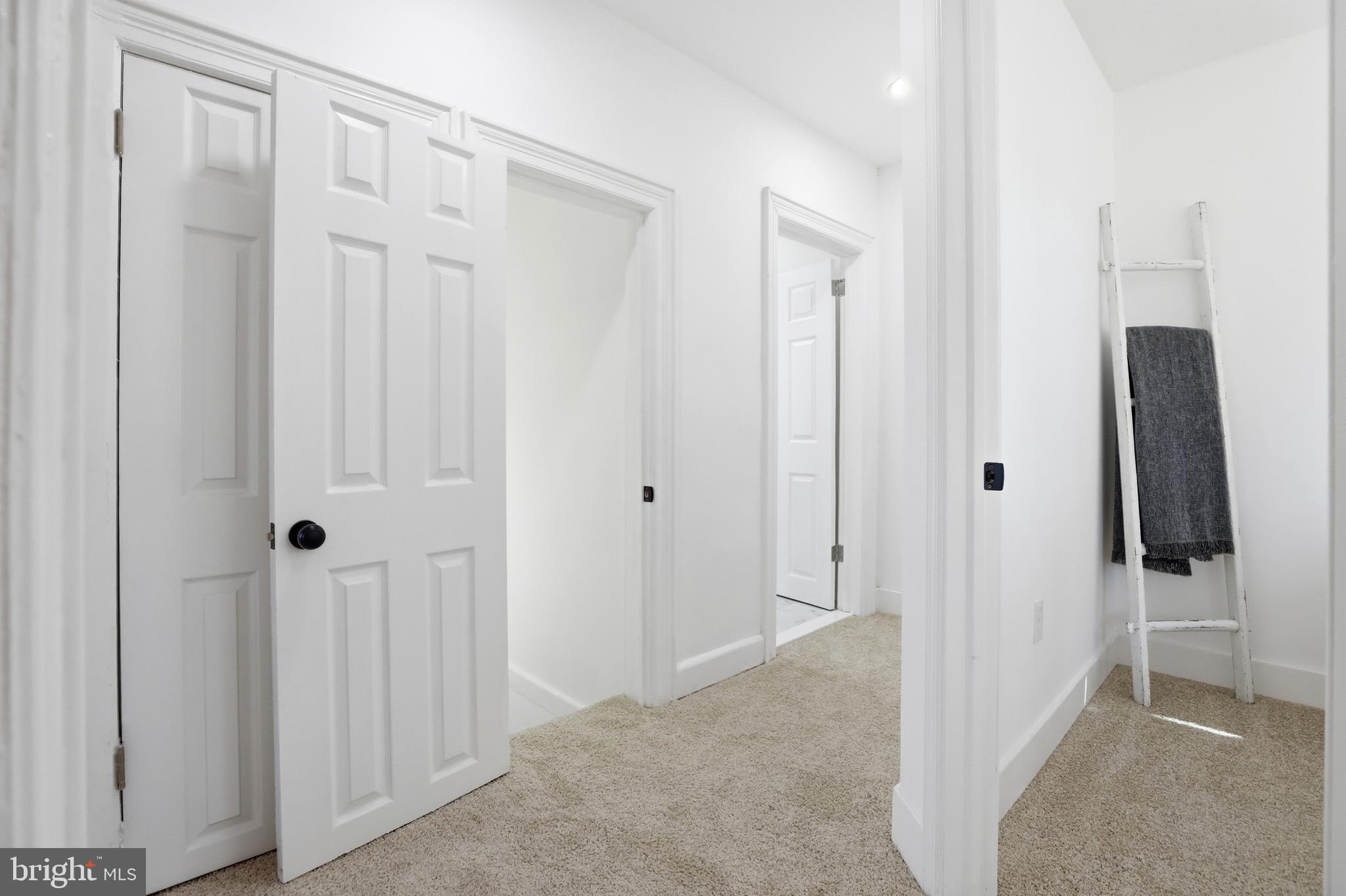 525 45TH STREET