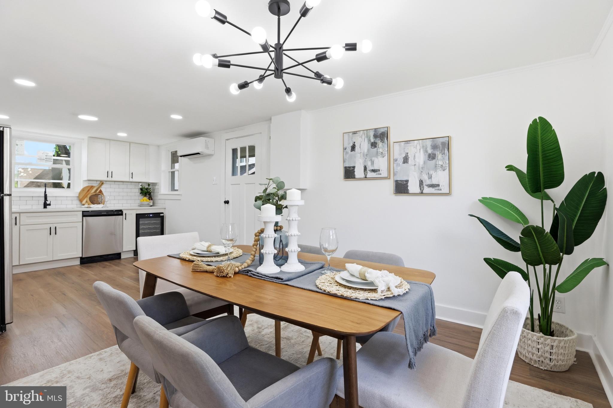 525 45TH STREET