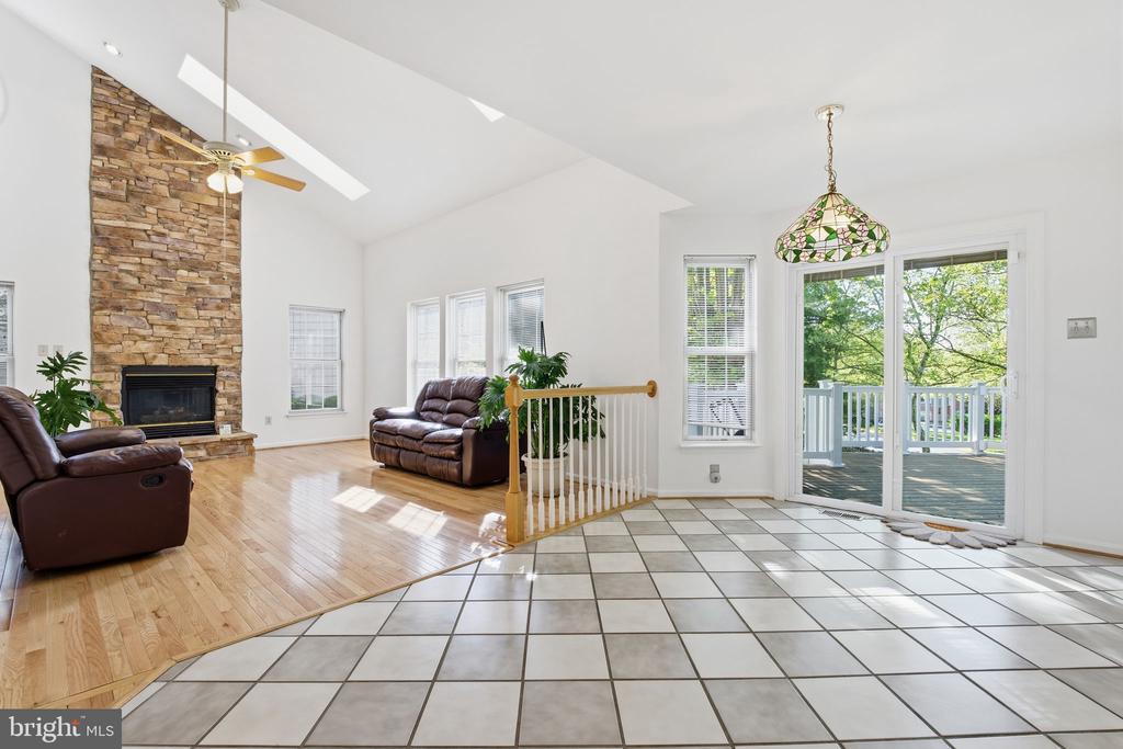 9500 MEADOWS FARM DRIVE