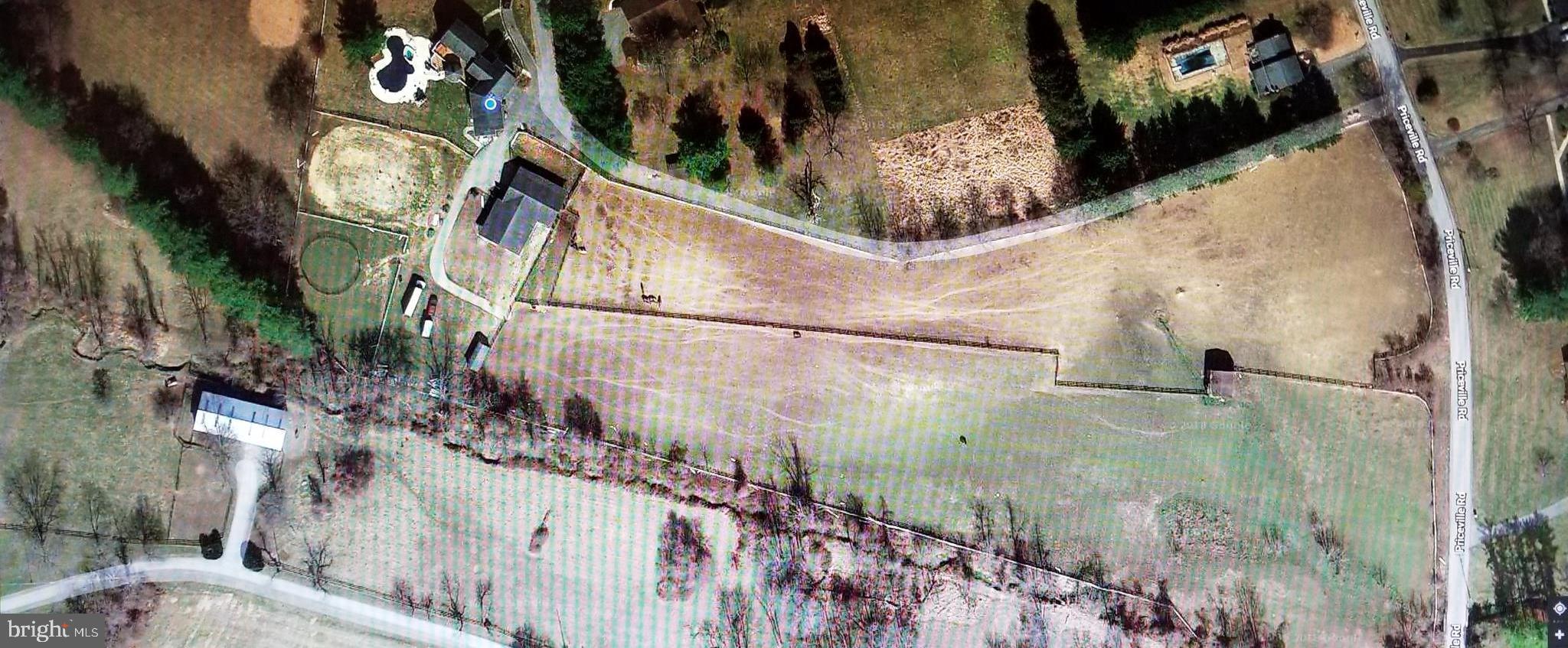 9 HUNT FARMS