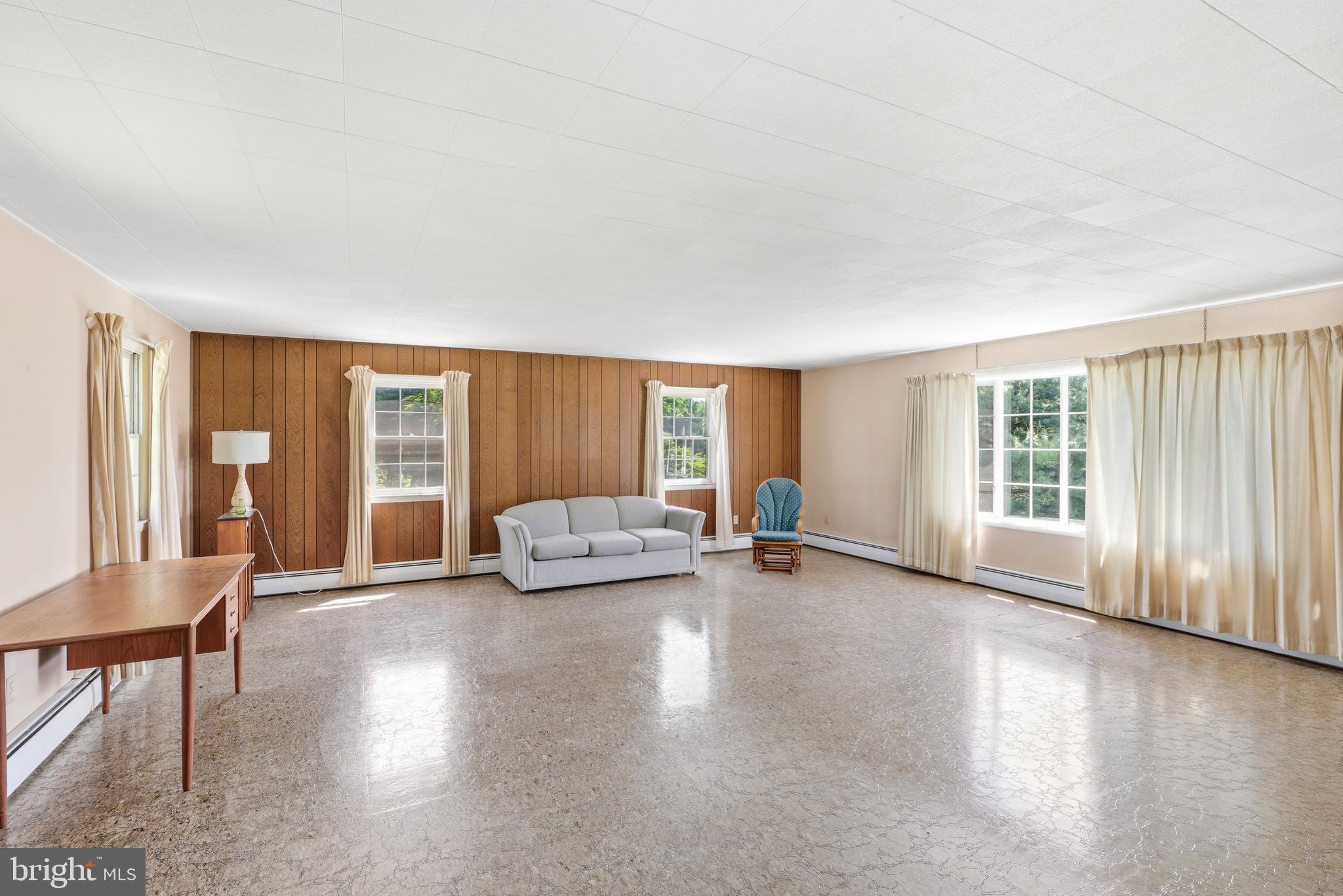 4308 MEADOWCLIFF ROAD