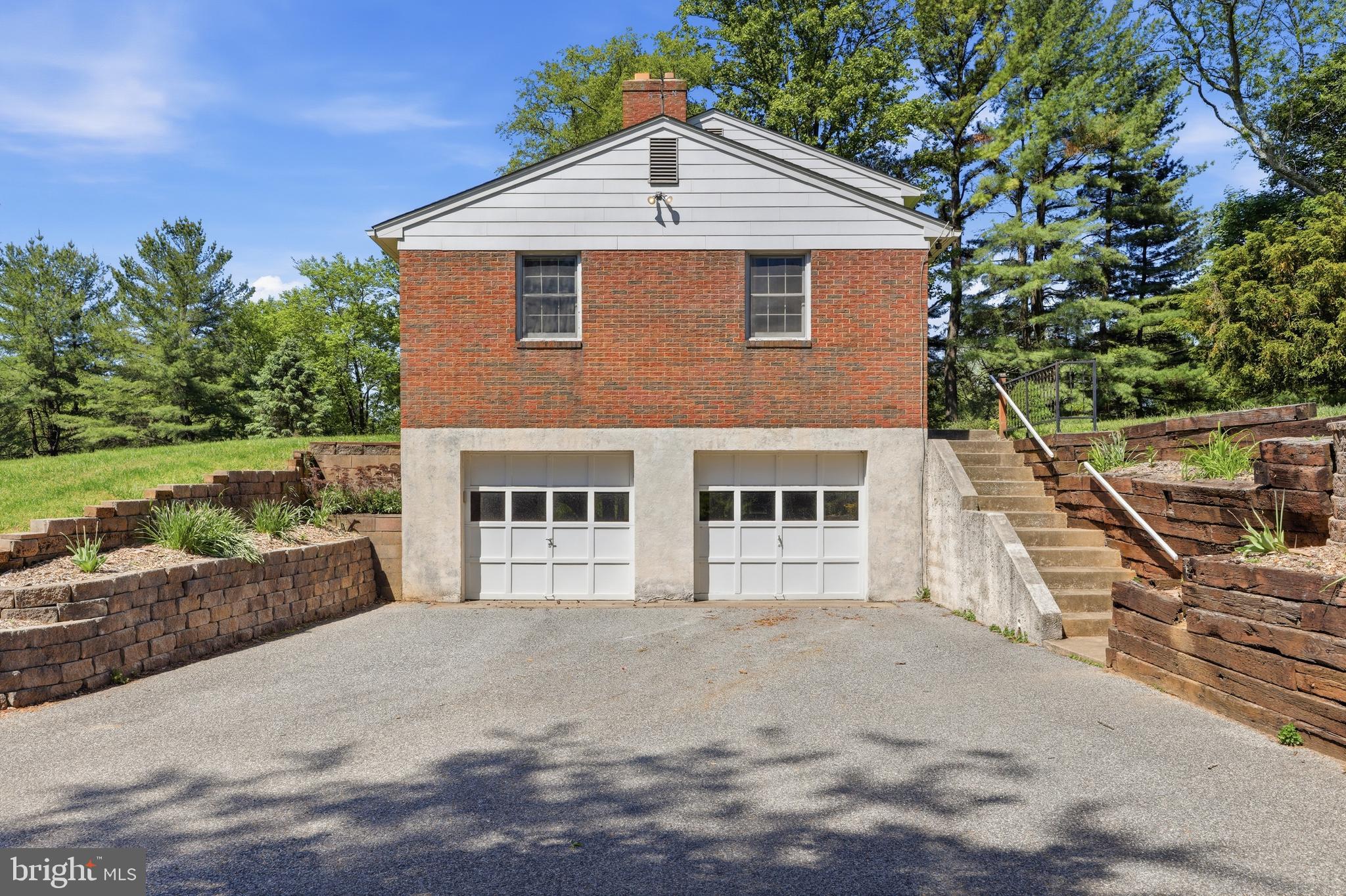 4308 MEADOWCLIFF ROAD
