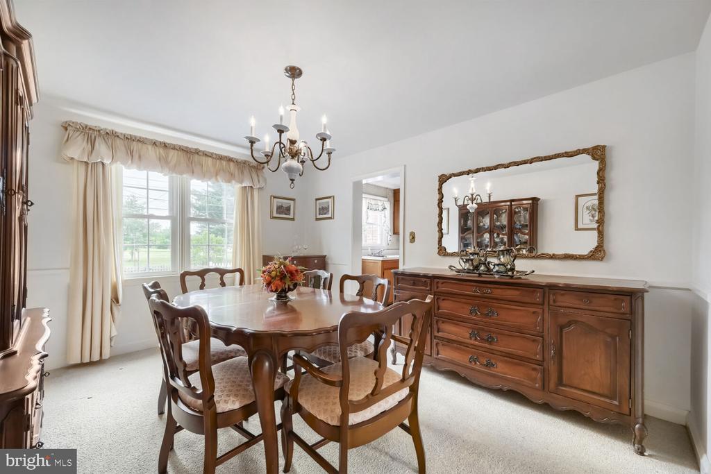 1566 COTTAGE LANE
