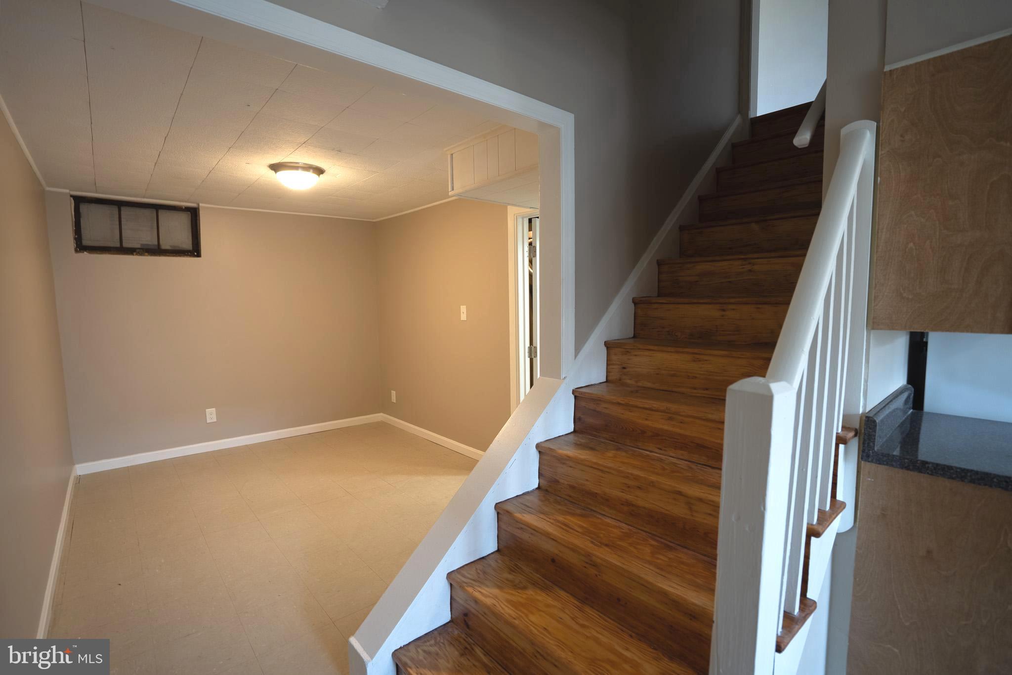 7273 BRIDGEWOOD DRIVE