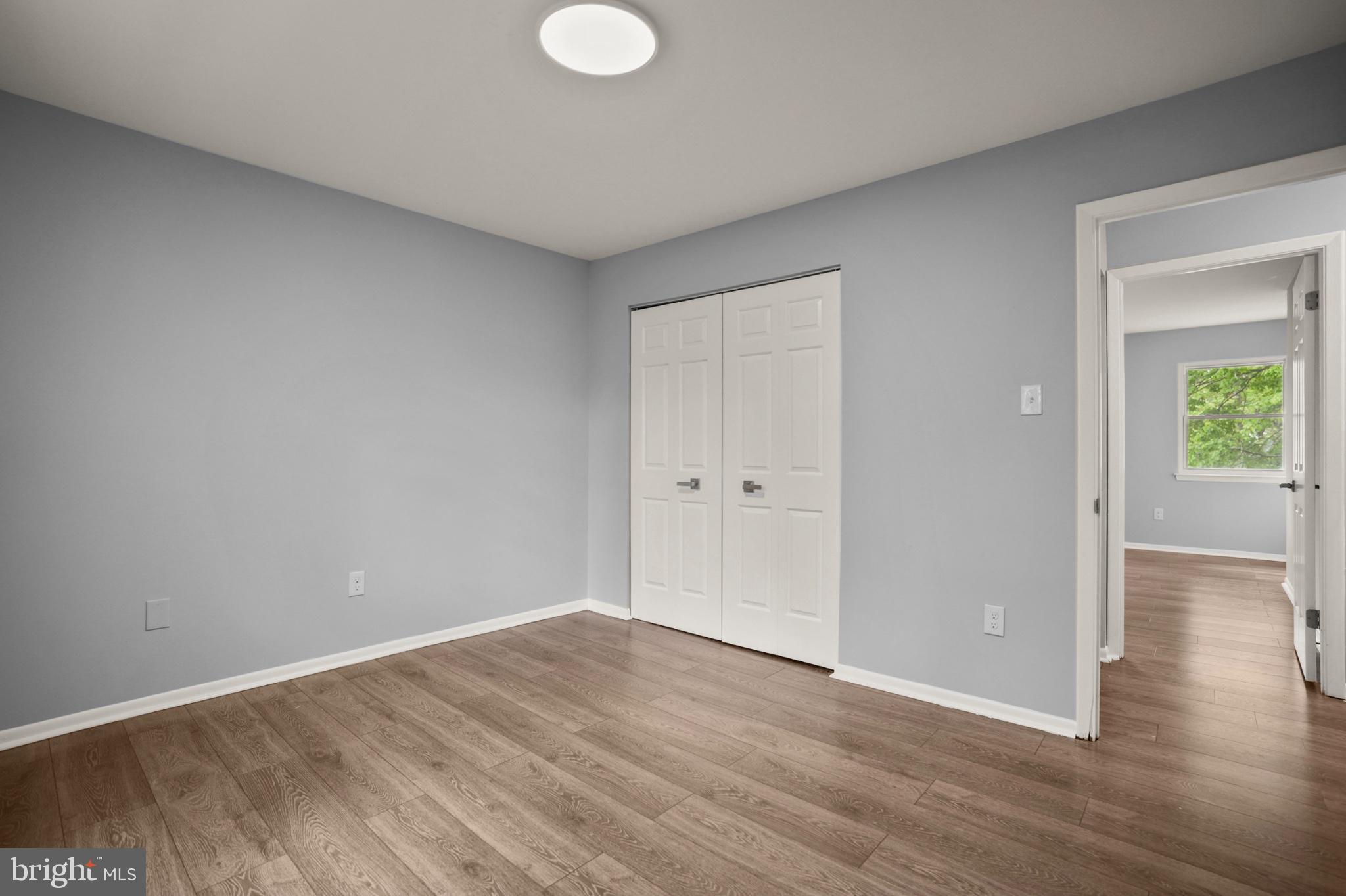 10 IRON BOLT COURT