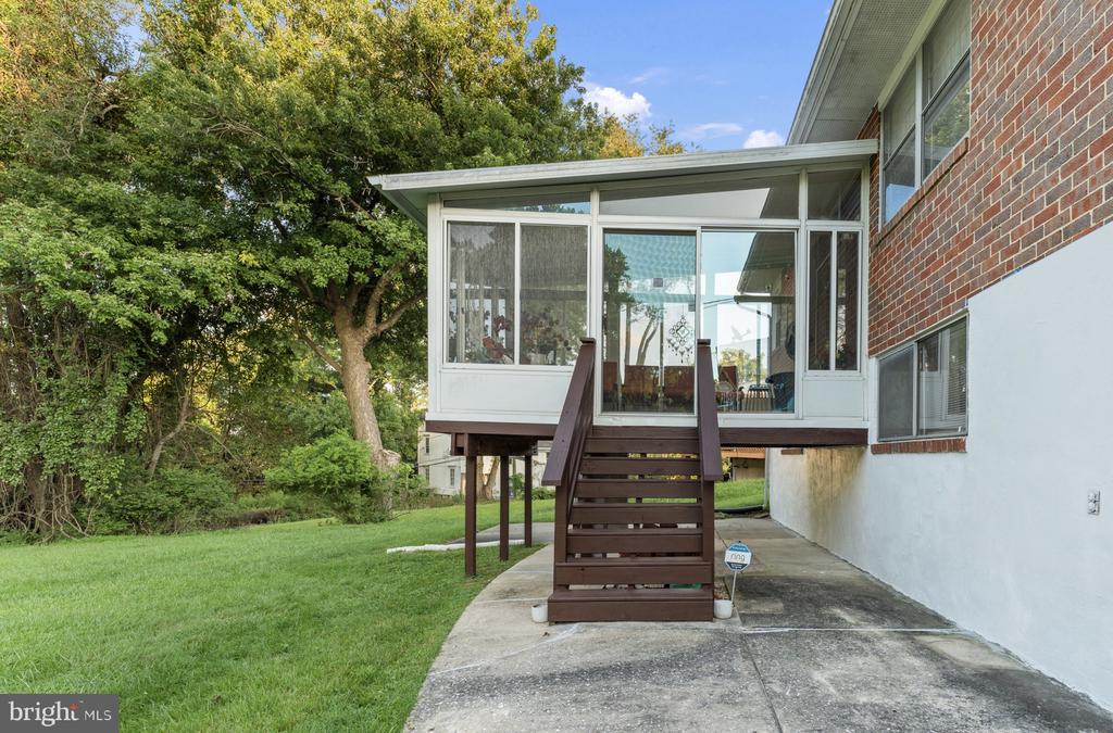 8210 STREAMWOOD DRIVE