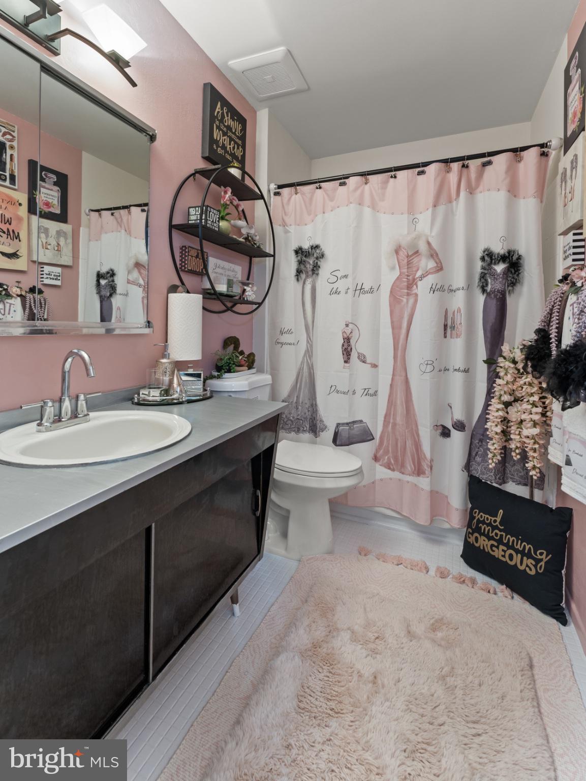 8210 STREAMWOOD DRIVE