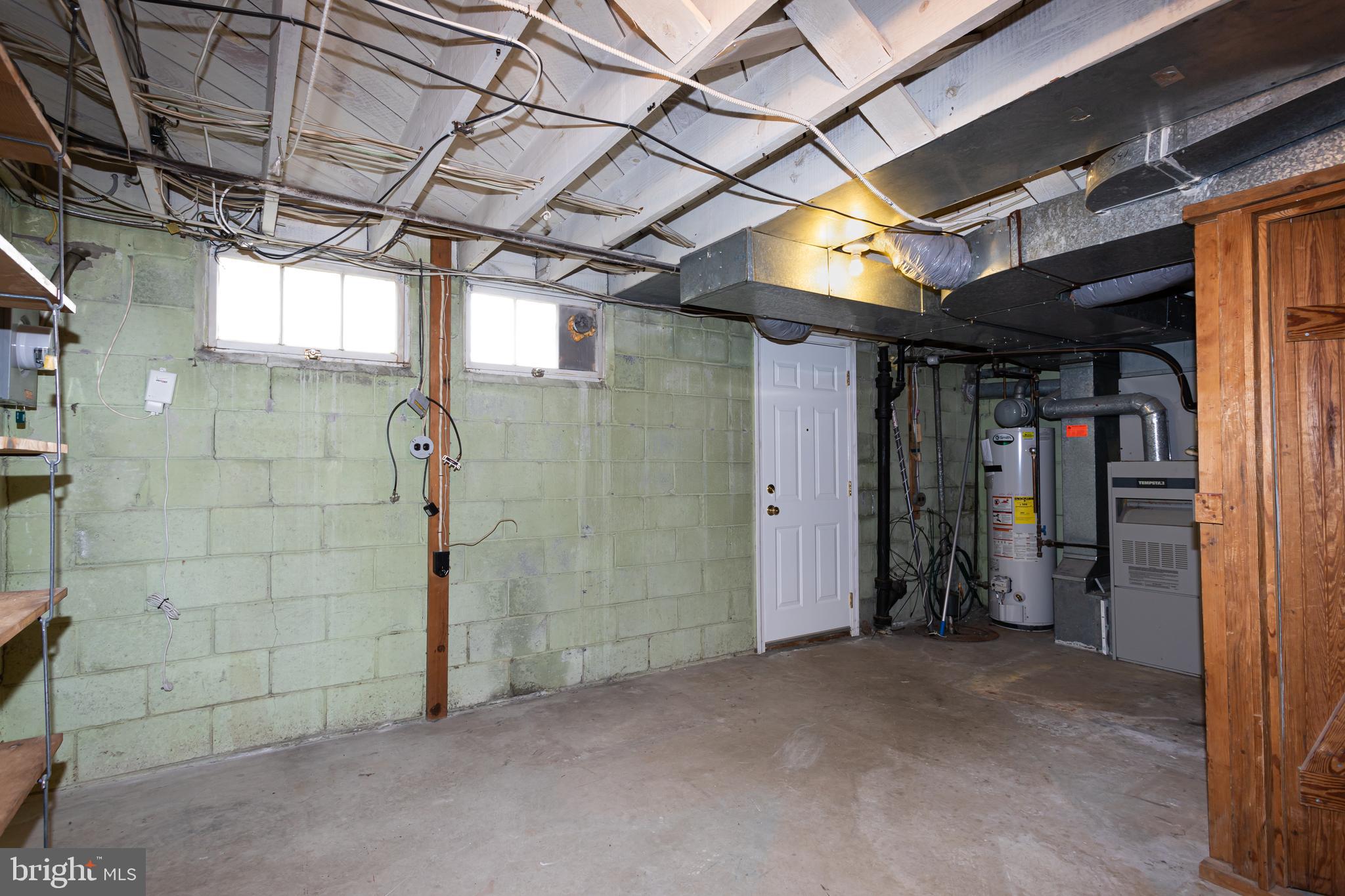 8426 PLEASANT PLAINS